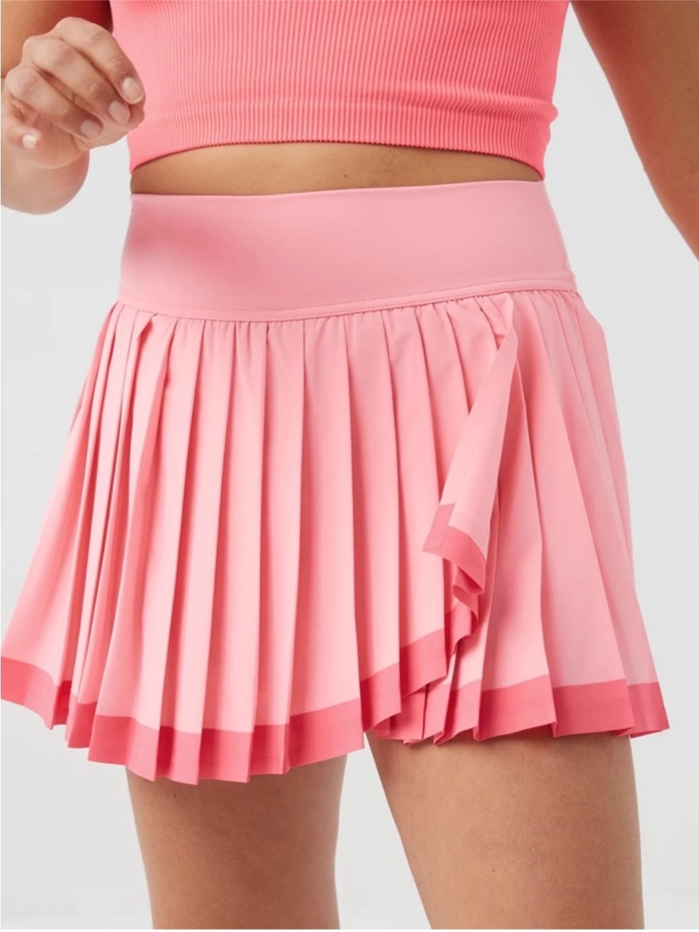 Offline Pleated Two-Tone Pink Mini Skirt - Picture 1 of 11